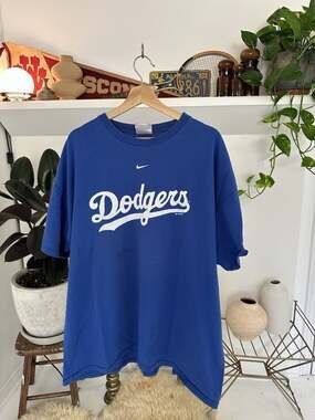 Vintage Y2K Nike Los Angeles Dodgers T-Shirt XXL